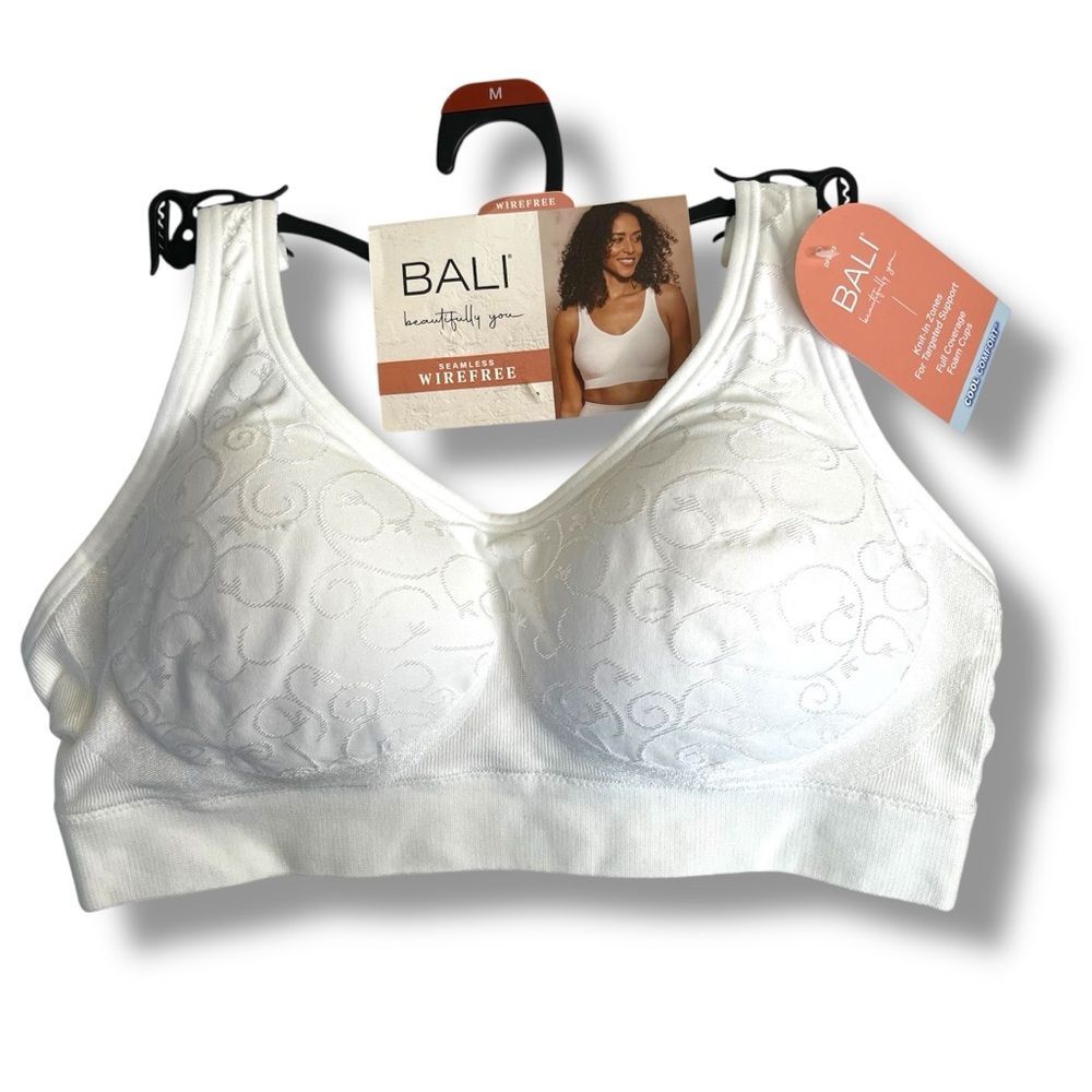 New Bali Seamless Wirefree White Cool Comfort Full Coverage Foam Cup Medium Bra